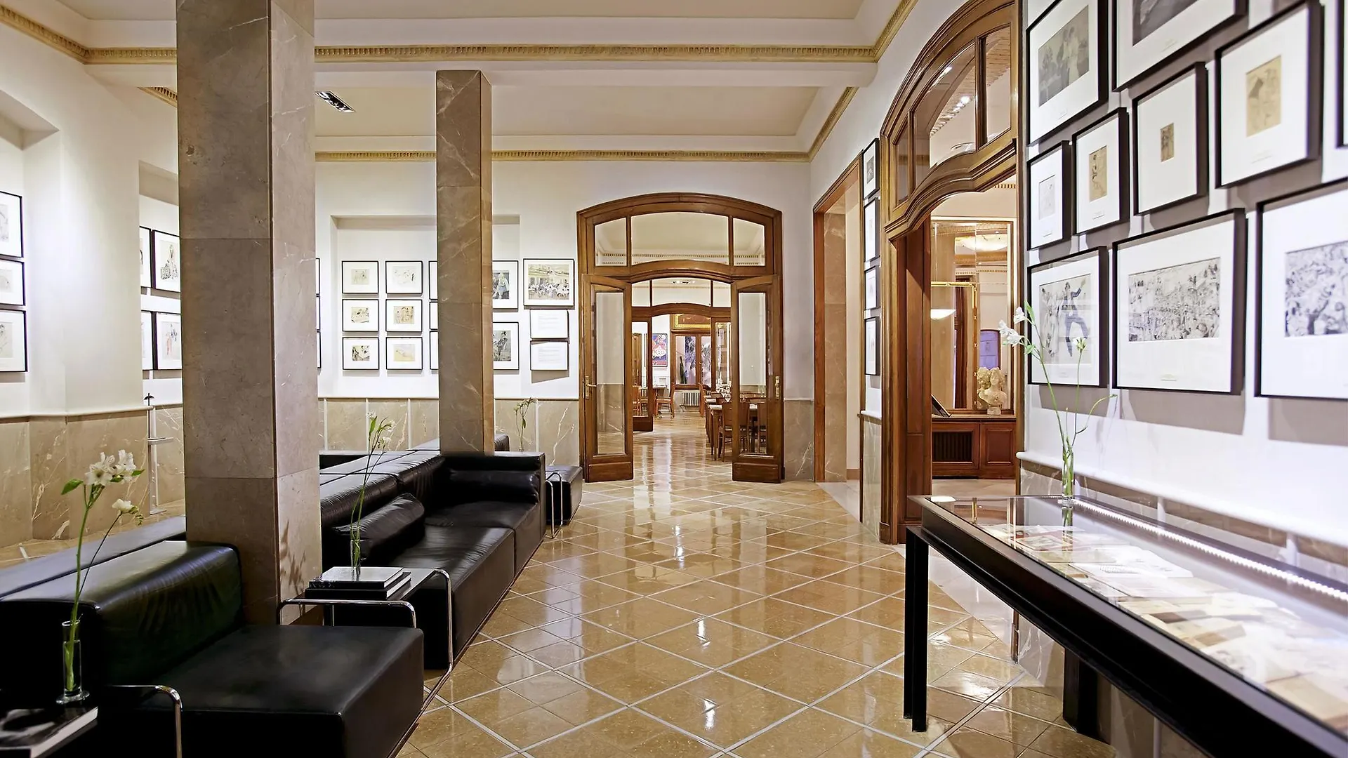 Hotel Astoria Barcelona 3*,  Spain